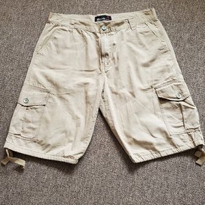 Kaki Cargo Shorts